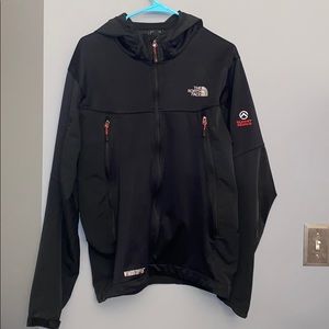 Men’s North Face soft shell jacket. Large.